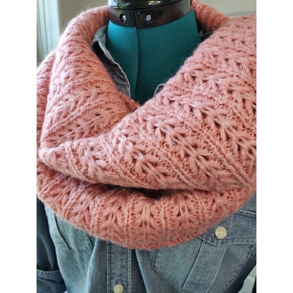 BP BRASS PLUM NORDSTROM BLUSH PINK DUSTY ROSE INFINITY SCARF WOMEN OS - Picture 2 of 11